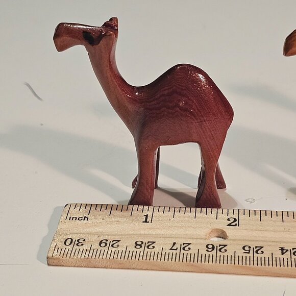 Hand Carved Wooden Camels 3 Pc Christmas Nativity Pieces 2" Tall And Long - Picture 12 of 12